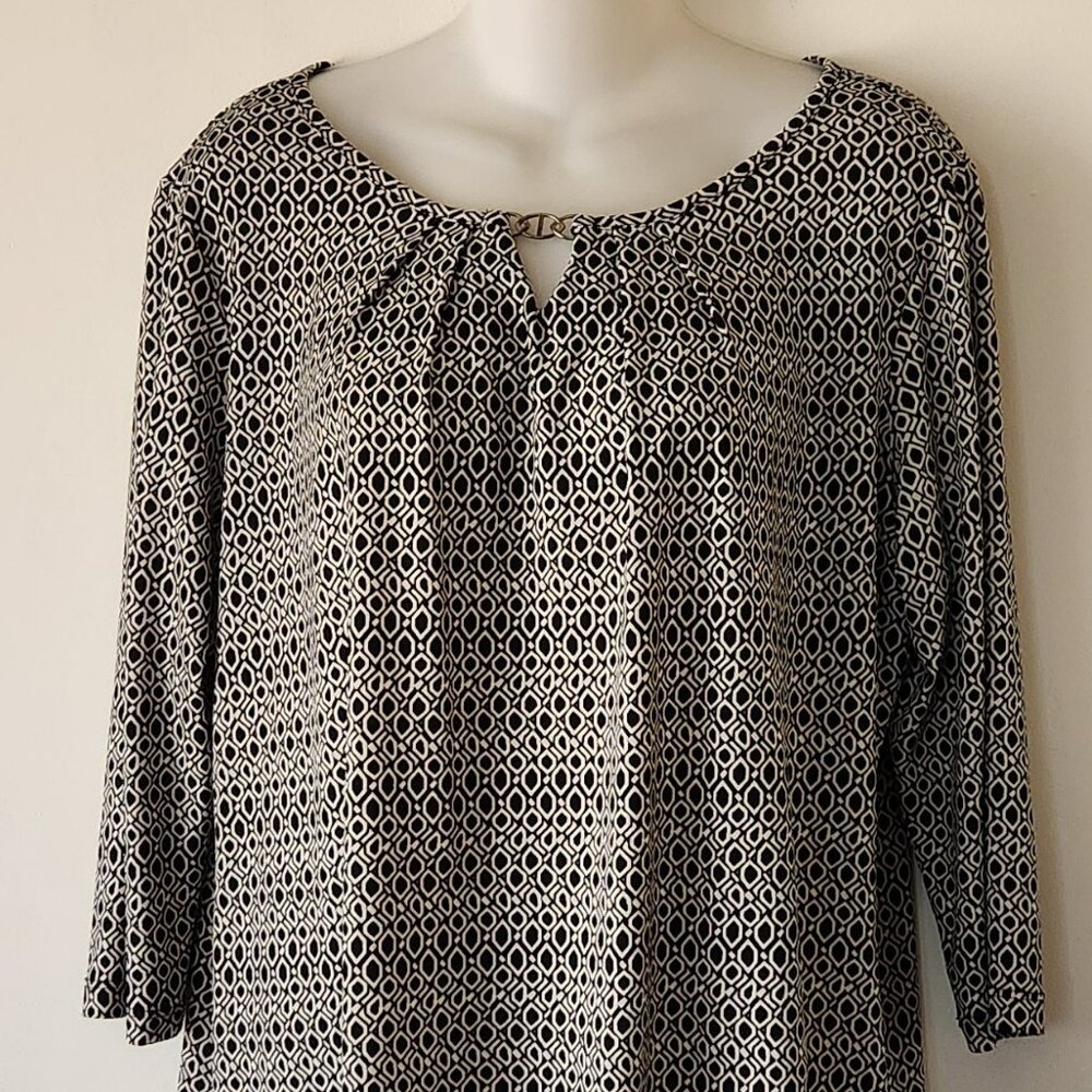 Sag Harbor blouse sz PL black white graphic print GUC